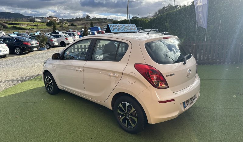 HYUNDAI I20 1.1 CRDI completo