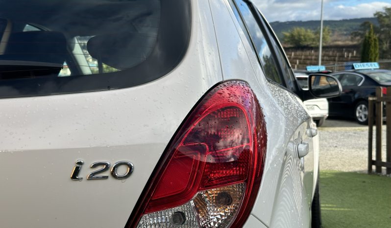 HYUNDAI I20 1.1 CRDI completo