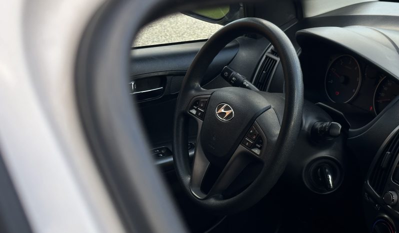 HYUNDAI I20 1.1 CRDI completo
