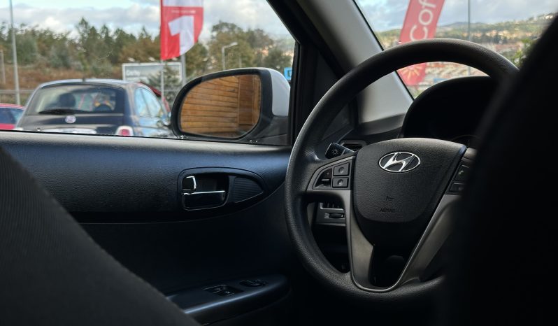 HYUNDAI I20 1.1 CRDI completo