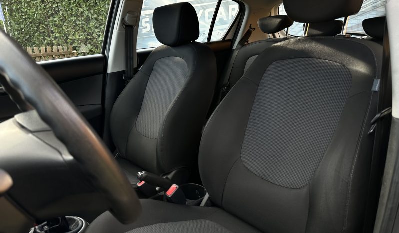 HYUNDAI I20 1.1 CRDI completo