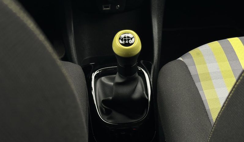 PEUGEOT 108 TOP! 1.0 VTI ALLURE completo