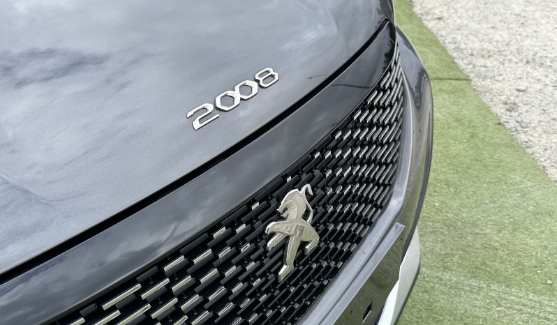 PEUGEOT 2008 1.5 BlueHDi Allure Pack EAT8 completo