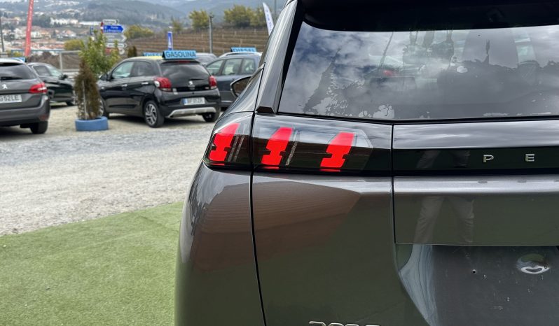 PEUGEOT 2008 1.5 BlueHDi Allure Pack EAT8 completo