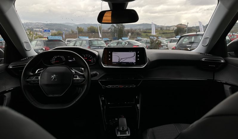 PEUGEOT 2008 1.5 BlueHDi Allure Pack EAT8 completo