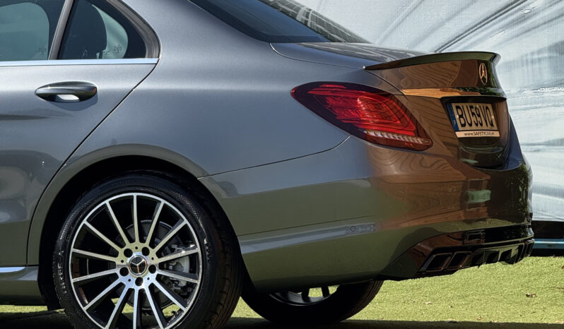 Mercedes-Benz C 200 Auto completo