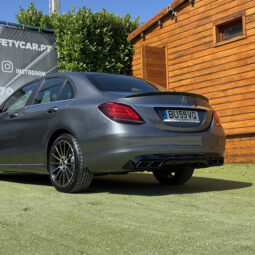 Mercedes-Benz C 200 Auto completo