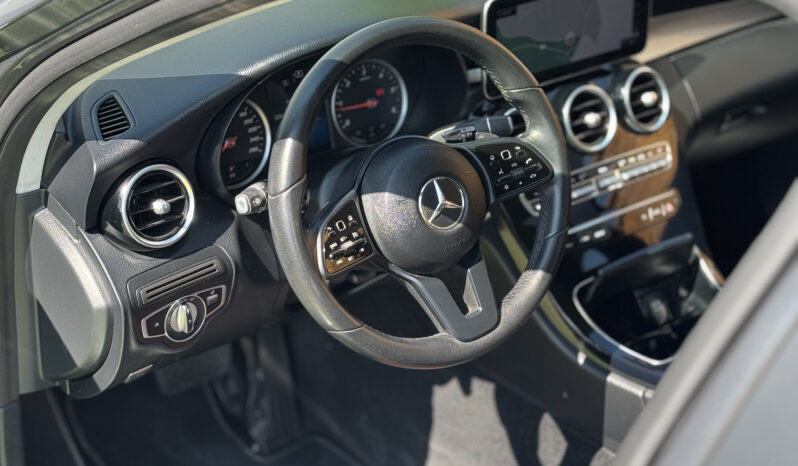 Mercedes-Benz C 200 Auto completo