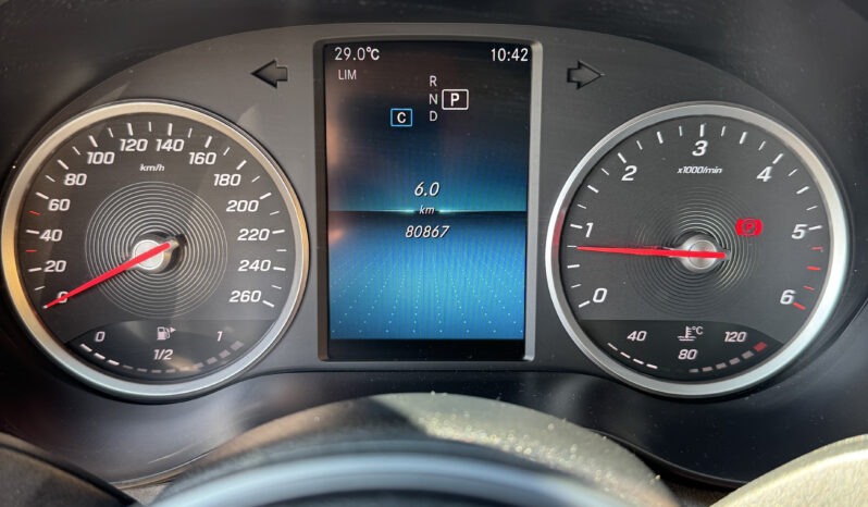 Mercedes-Benz C 200 Auto completo