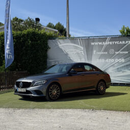 Mercedes-Benz C 200 Auto completo