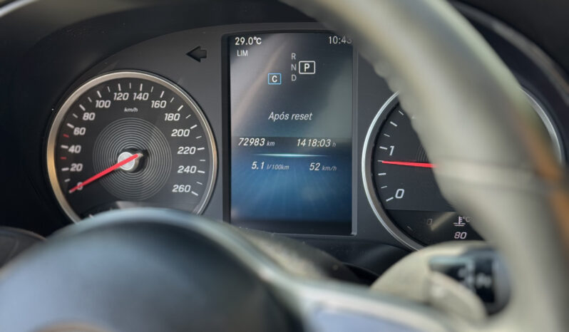 Mercedes-Benz C 200 Auto completo