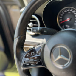 Mercedes-Benz C 200 Auto completo