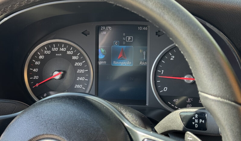 Mercedes-Benz C 200 Auto completo