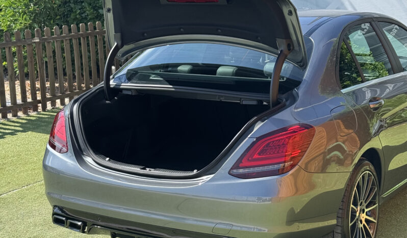 Mercedes-Benz C 200 Auto completo