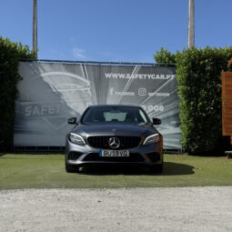 Mercedes-Benz C 200 Auto completo