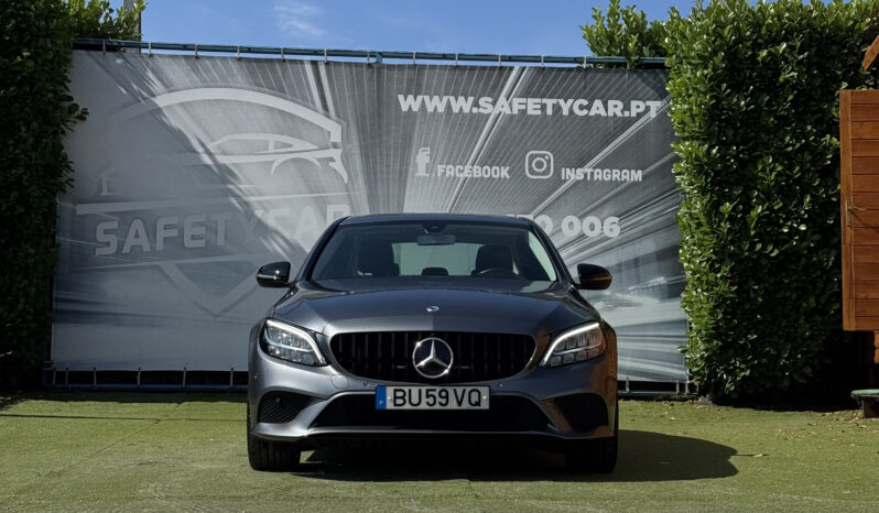 Mercedes-Benz C 200 Auto completo