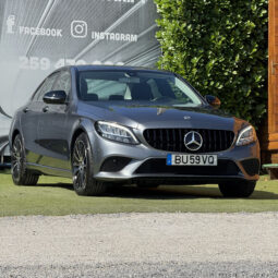 Mercedes-Benz C 200 Auto completo