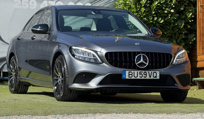 Mercedes-Benz C 200 Auto completo