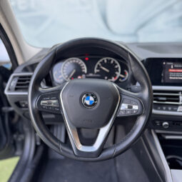 BMW 318 d Auto. completo