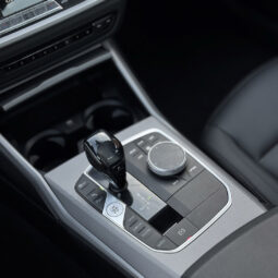 BMW 318 d Auto. completo