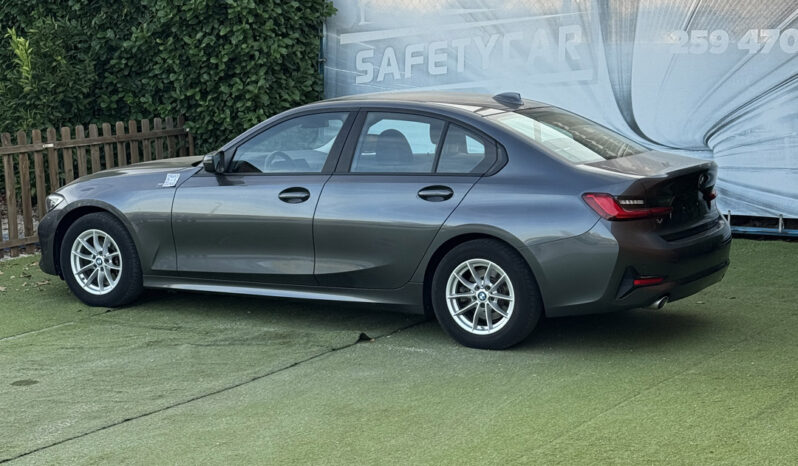 BMW 318 d Auto. completo