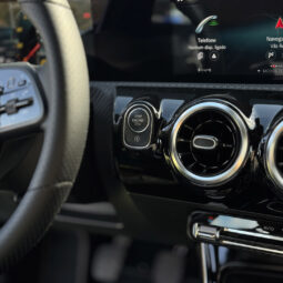 Mercedes-Benz A180 d Progressive completo