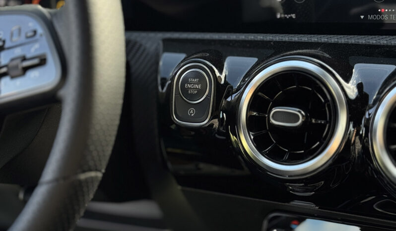 Mercedes-Benz A180 d Progressive completo