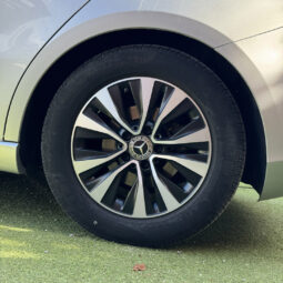 Mercedes-Benz A180 d Progressive completo