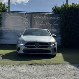 Mercedes-Benz A180 d Progressive completo