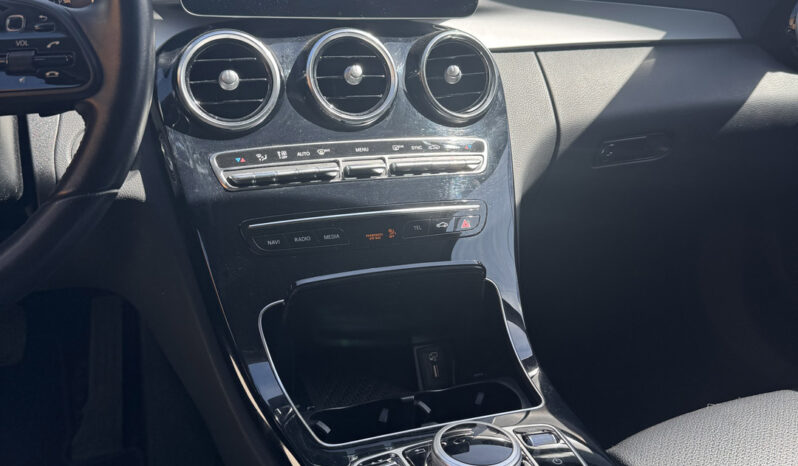 Mercedes-Benz C 180 d Station 9G-TRONIC LOOK AMG completo