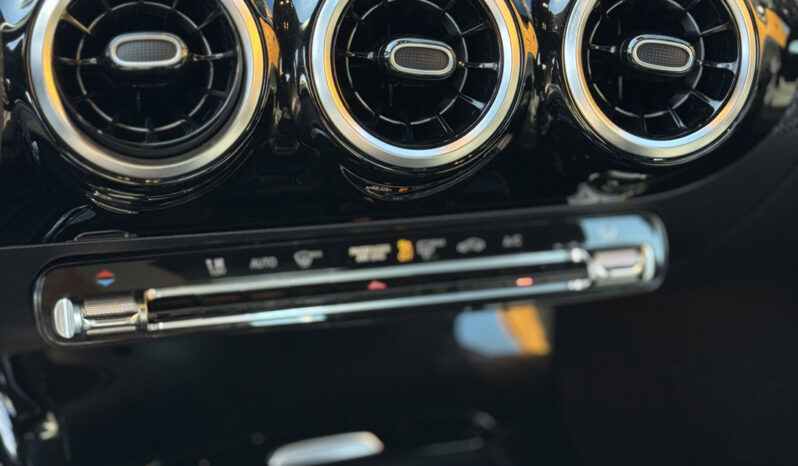 Mercedes-Benz A180d Style Plus Auto. completo