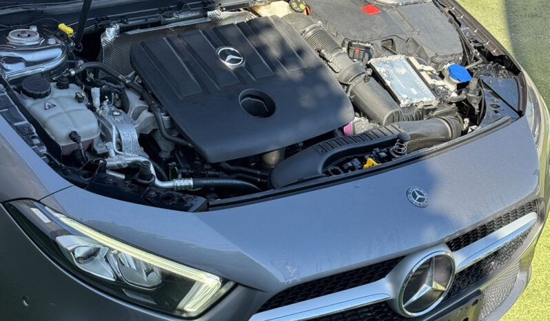 Mercedes-Benz A180d Style Plus Auto. completo