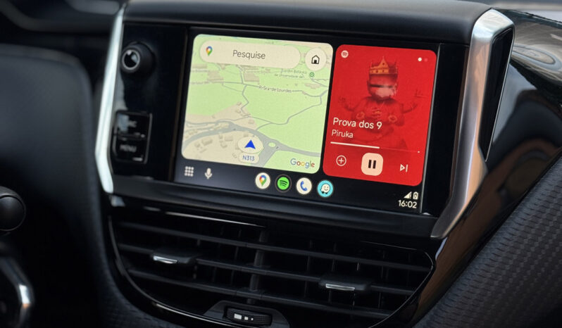 Peugeot 208 1.2 PureTech Signature completo