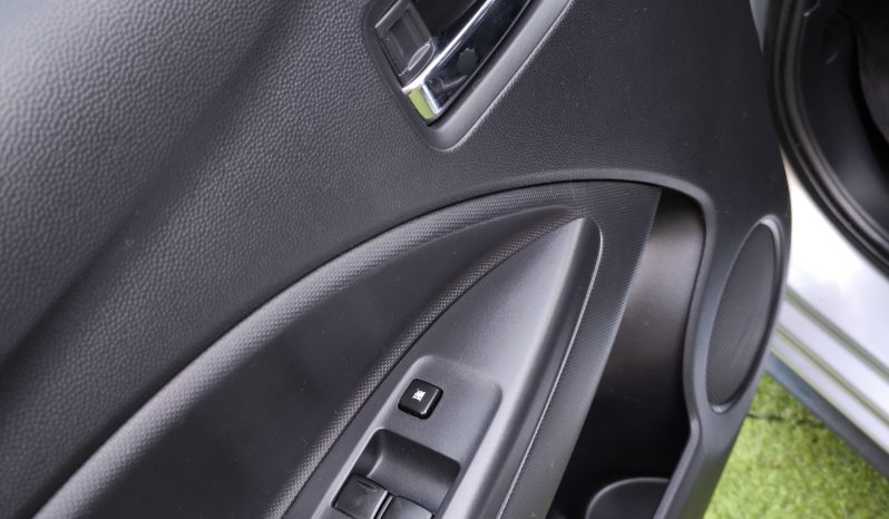 Mitsubishi Space Star 1.2 completo