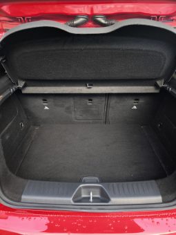 Mercedes-Benz A180 d Pack AMG completo