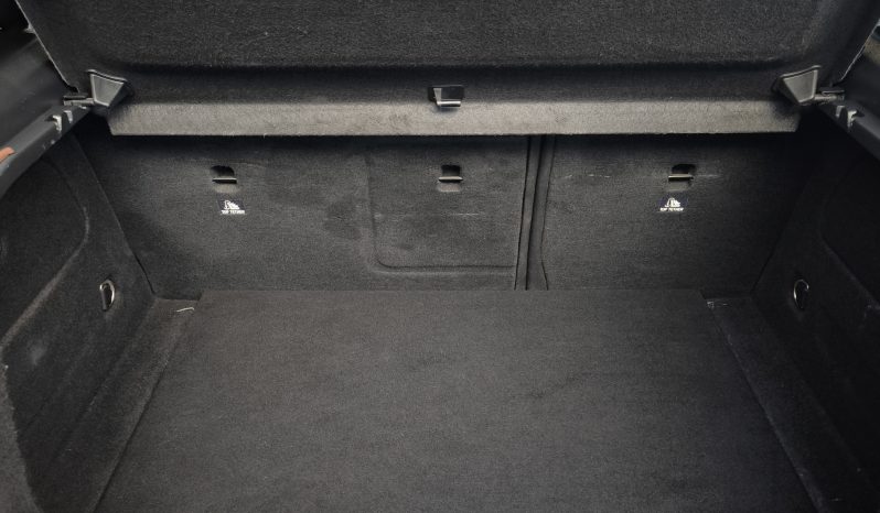 Mercedes-Benz A180 d Pack AMG completo