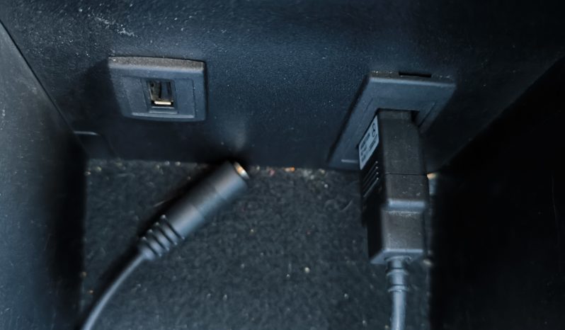 Mercedes-Benz A180 d Pack AMG completo