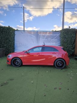 Mercedes-Benz A180 d Pack AMG completo