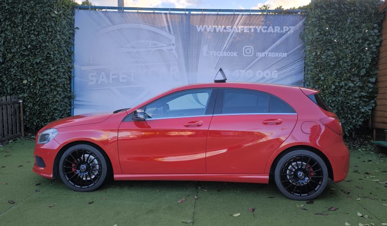 Mercedes-Benz A180 d Pack AMG completo