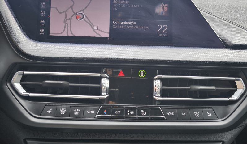 BMW 216 Gran Coupé 1.5 Sport Line Auto completo