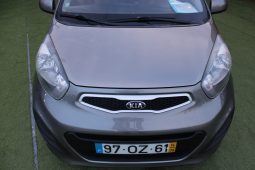 Kia Picanto completo