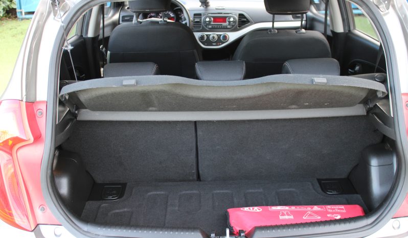 Kia Picanto completo