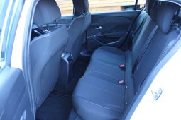 Peugeot 308 1.5 Blue HDi Style completo