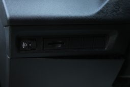 Peugeot 308 1.5 Blue HDi Style completo