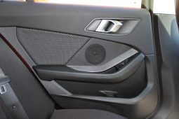 BMW 116 D Corporate Edition completo