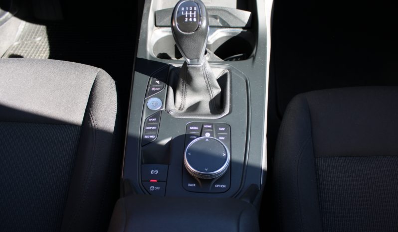 BMW 116 D Corporate Edition completo