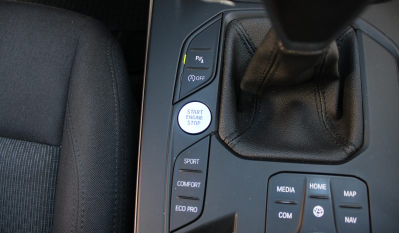 BMW 116 D Corporate Edition completo