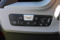 BMW 116 D Corporate Edition completo