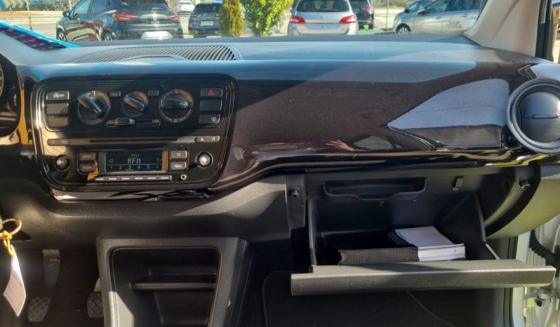 volkswagen UP 1.0 completo