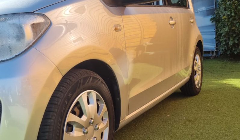 volkswagen UP 1.0 completo